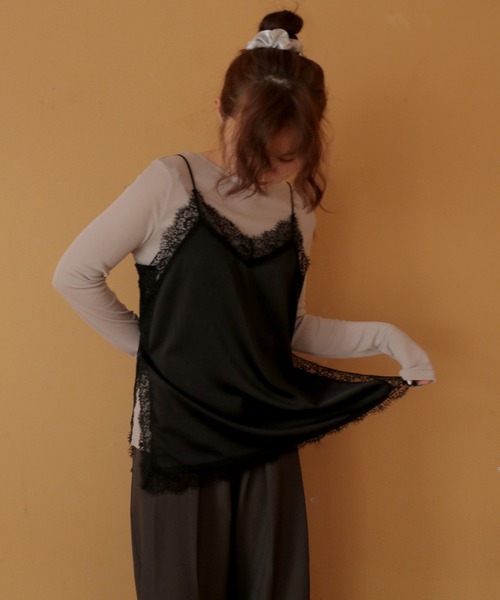 cheriella（シェリエラ）の「【cheriella】サテンレースレイヤードキャミソール　SATIN LACE LAYERED CAMISOLE（キャミソール・レディース・ブラック/アイボリー・FREE）」の21枚目の写真
