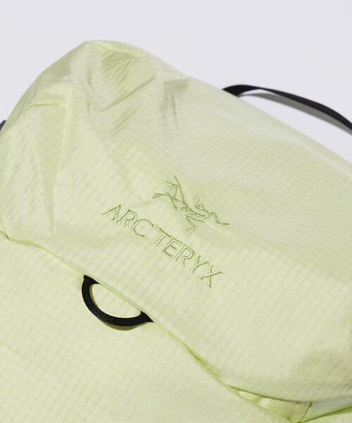 ARC'TERYX（アークテリクス）の「ARC’TERYX/アークテリクス EXCLUSIVE Konseal 15 Backpack（バックパック/リュック・メンズ・ブルーグリーン・ONE SIZE）」の2枚目の写真