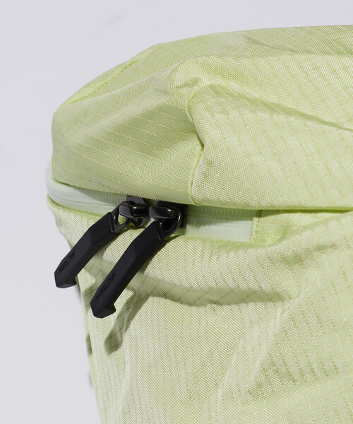 ARC'TERYX（アークテリクス）の「ARC’TERYX/アークテリクス EXCLUSIVE Konseal 15 Backpack（バックパック/リュック・メンズ・ブルーグリーン・ONE SIZE）」の4枚目の写真