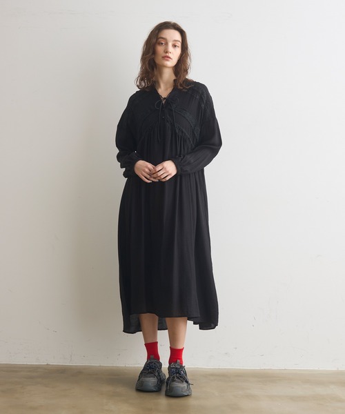 Crisp（クリスプ）の「ミックスレースギャザーワンピース（ワンピース・レディース・ブラック/グリーン・FREE）」の13枚目の写真