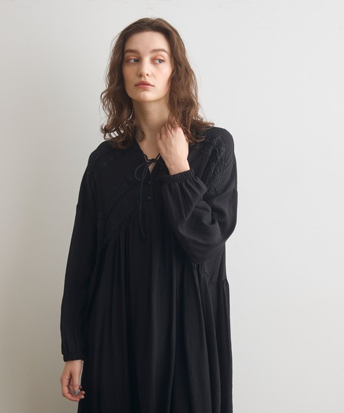 Crisp（クリスプ）の「ミックスレースギャザーワンピース（ワンピース・レディース・ブラック/グリーン・FREE）」の18枚目の写真