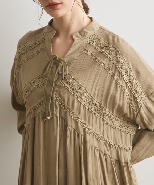 Crisp（クリスプ）の「ミックスレースギャザーワンピース（ワンピース・レディース・ブラック/グリーン・FREE）」の11枚目の写真