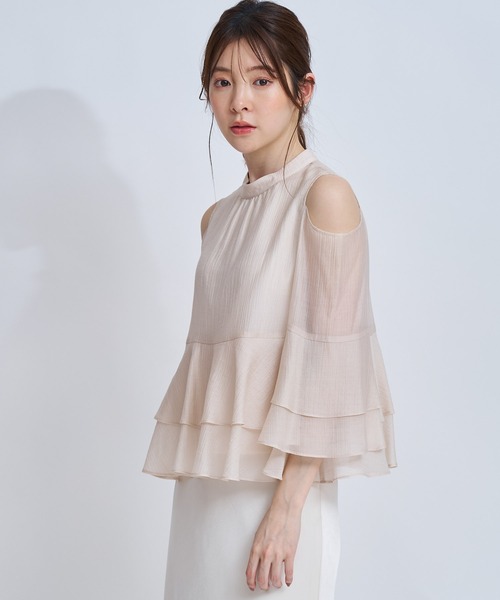 NOELA（ノエラ）の「ショルダーカットフリルブラウス（シャツ/ブラウス・レディース・ベージュ/オフホワイト・フリー）」の17枚目の写真