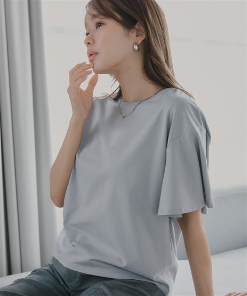 Petitjo(プッチージョ)の「小さいサイズ 【接触冷感・UVカット】フレアスリーブTシャツ 低身長さん・小柄女性(Tシャツ/カットソー・レディース・グレー/ブラック/ホワイト・PSS/PS/PM/PL)」の18枚目の写真
