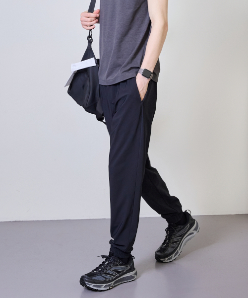 BASIC HOUSE（ベーシックハウス）の「スーパーストレッチスパンバンディングジョガーパンツ_ブラック（スウェットパンツ・メンズ・ブラック・28inch/30inch/32inch/34inch/36inch）」の7枚目の写真