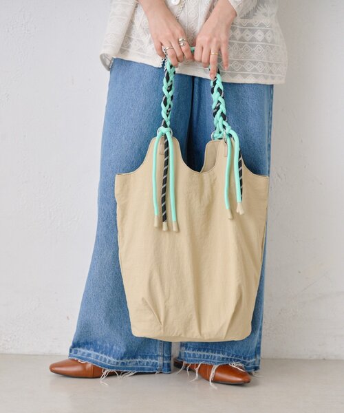 CIAOPANIC TYPY（チャオパニックティピー）の「:撥水ナイロンロープハンドルトートBAG（トートバッグ・レディース・ベージュ/チャコールグレー/カーキ/アイボリー・ONE SIZE）」の3枚目の写真