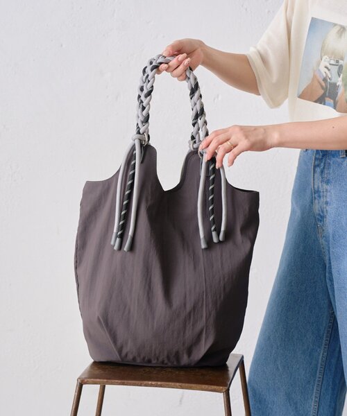 CIAOPANIC TYPY（チャオパニックティピー）の「:撥水ナイロンロープハンドルトートBAG（トートバッグ・レディース・ベージュ/チャコールグレー/カーキ/アイボリー・ONE SIZE）」の2枚目の写真