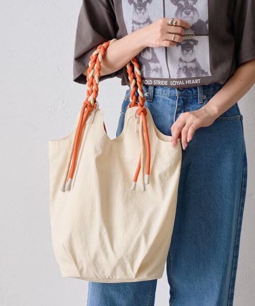 CIAOPANIC TYPY（チャオパニックティピー）の「:撥水ナイロンロープハンドルトートBAG（トートバッグ・レディース・ベージュ/チャコールグレー/カーキ/アイボリー・ONE SIZE）」の5枚目の写真