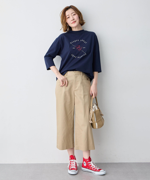 Petit Honfleur(プチオンフルール)の「ロゴプリントモックネックTシャツ【オーガニックコットンブレンド・綿100%】(Tシャツ/カットソー・レディース・ホワイト/ネイビー・M/L)」の14枚目の写真
