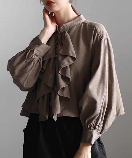 Sawa a la mode（サワアラモード）の「ラッフルフリルボリューム袖ブラウス（シャツ/ブラウス・レディース・ブラウン/ブルー/オフホワイト・FREE）」の2枚目の写真