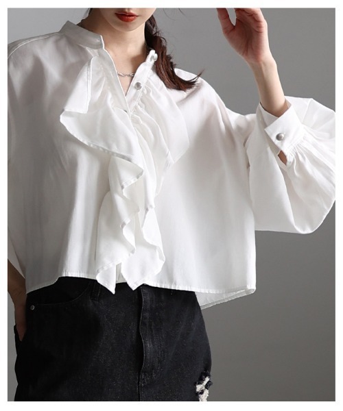 Sawa a la mode（サワアラモード）の「ラッフルフリルボリューム袖ブラウス（シャツ/ブラウス・レディース・ブラウン/ブルー/オフホワイト・FREE）」の16枚目の写真