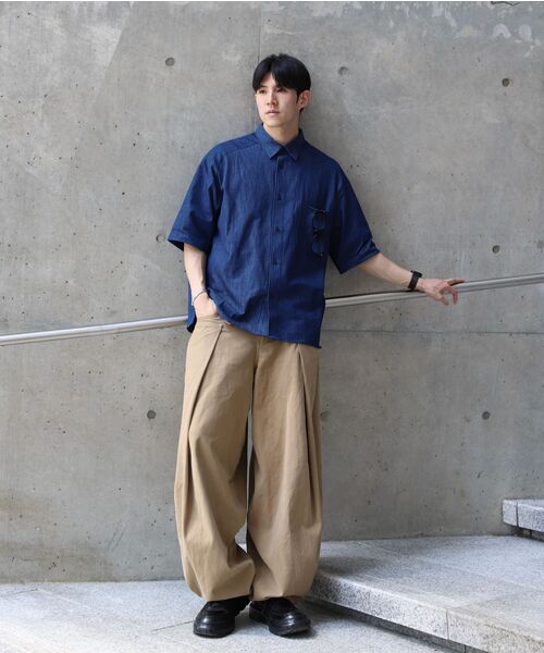 NONBLANK(ノンブランク)の「ラグランデニムハーフスリーブシャツ _INDIGO(シャツ/ブラウス・レディース・その他・MEDIUM/LARGE/X-LARGE/SMALL)」の9枚目の写真