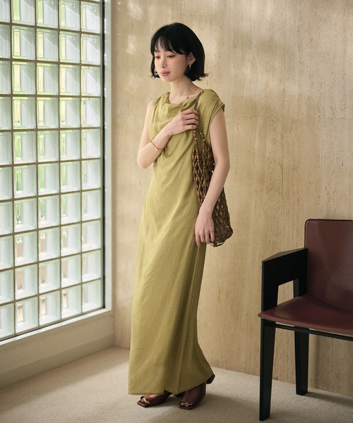 LAULEN(ローレン)の「drape neck sleeveless long dress /ドレープネックノースリーブロングワンピース(ワンピース・レディース・ブラック/アイボリー/オリーブ・M/S)」の18枚目の写真