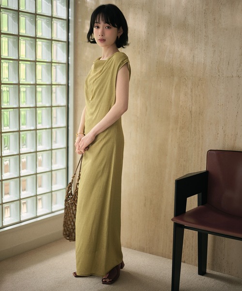 LAULEN(ローレン)の「drape neck sleeveless long dress /ドレープネックノースリーブロングワンピース(ワンピース・レディース・ブラック/アイボリー/オリーブ・M/S)」の17枚目の写真