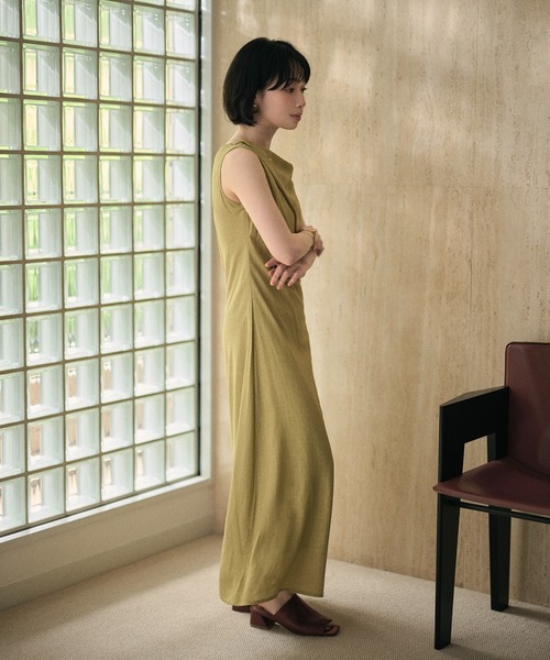 LAULEN(ローレン)の「drape neck sleeveless long dress /ドレープネックノースリーブロングワンピース(ワンピース・レディース・ブラック/アイボリー/オリーブ・M/S)」の16枚目の写真