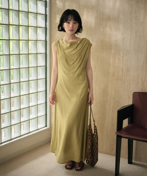 LAULEN(ローレン)の「drape neck sleeveless long dress /ドレープネックノースリーブロングワンピース(ワンピース・レディース・ブラック/アイボリー/オリーブ・M/S)」の14枚目の写真