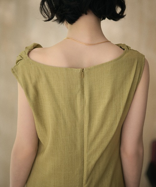LAULEN(ローレン)の「drape neck sleeveless long dress /ドレープネックノースリーブロングワンピース(ワンピース・レディース・ブラック/アイボリー/オリーブ・M/S)」の6枚目の写真