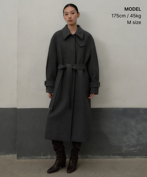 MUSINSA STANDARD WOMAN（ムシンサスタンダードウーマン）の「ウィメンズウールブレンドボリュームスリーブバルマカンローブコート[ミディアムグレー]（チェスターコート・レディース・その他・X-SMALL/MEDIUM/LARGE/SMALL）」の2枚目の写真