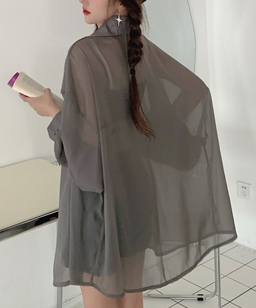 mielu(ミエル)の「シアーオーバーシャツ(シャツ/ブラウス・レディース・アイボリー/グレー/ブルー・MEDIUM/LARGE)」の13枚目の写真