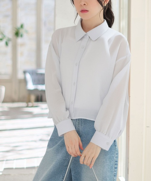 Honeys(ハニーズ)の「キャミ付シアーシャツ(シャツ/ブラウス・レディース・グレー/アイボリー/ブラック/ブルー系その他3/ブラウン系その他2/ベージュ系その他2/ブラック系その他2・L/M/S/SS)」の4枚目の写真
