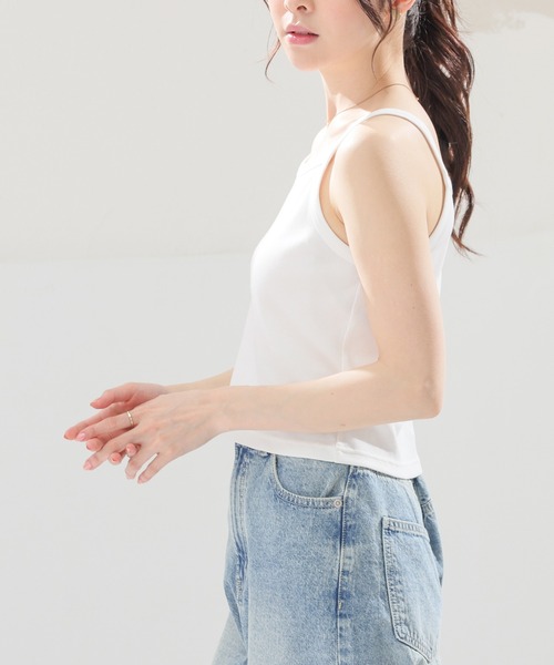 Honeys(ハニーズ)の「キャミ付シアーシャツ(シャツ/ブラウス・レディース・グレー/アイボリー/ブラック/ブルー系その他3/ブラウン系その他2/ベージュ系その他2/ブラック系その他2・L/M/S/SS)」の12枚目の写真