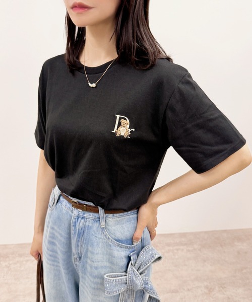 CLOTHY（クロシィ）の「【男女兼用で着れるユニセックスアイテム★】メンズ さらさら 天竺 ワンポイント 刺繍 半袖 Ｔシャツ（Tシャツ/カットソー・メンズ・ブラック/ネイビー/グレイッシュベージュ/チャコールグレー/グレー/オフホワイト/ブルー/チャコールアッシュ/ブラック系その他・MEDIUM）」の3枚目の写真