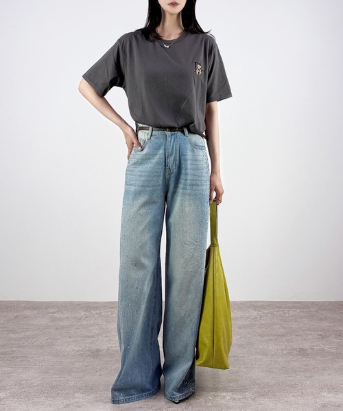 CLOTHY（クロシィ）の「【男女兼用で着れるユニセックスアイテム★】メンズ さらさら 天竺 ワンポイント 刺繍 半袖 Ｔシャツ（Tシャツ/カットソー・メンズ・ブラック/ネイビー/グレイッシュベージュ/チャコールグレー/グレー/オフホワイト/ブルー/チャコールアッシュ/ブラック系その他・MEDIUM）」の18枚目の写真