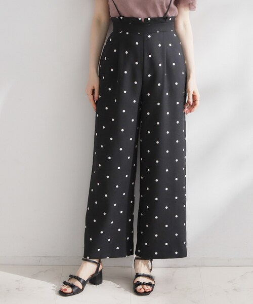 couture brooch（クチュールブローチ）の「【2WAY・洗える】サスペンダー付き ハイウエストパンツ（その他パンツ・レディース・ブラック系/ブラック/アイボリー系・36/38/40/42）」の2枚目の写真