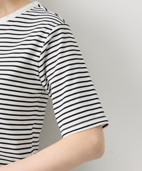 Petit Honfleur（プチオンフルール）の「カップ付ボーダーTシャツ【取り外し可能カップ付き】（Tシャツ/カットソー・レディース・アイボリー/グレー・M/L）」の12枚目の写真