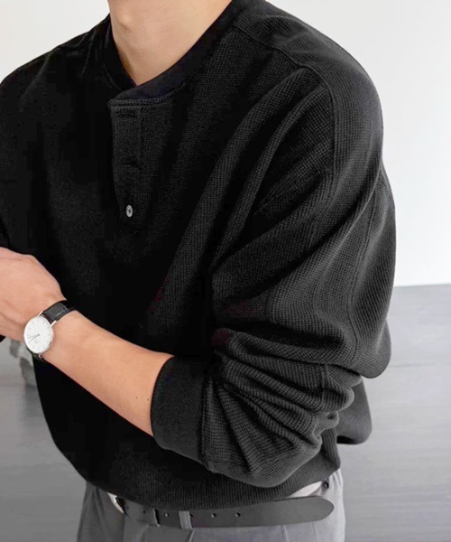 NOWLE(ノウル)の「【NOWLE】3ボタン ヘンリーネック リブ ロンT / ワッフル サーマル(Tシャツ/カットソー・メンズ・ブラック/グレー・MEDIUM/LARGE/X-LARGE)」の4枚目の写真