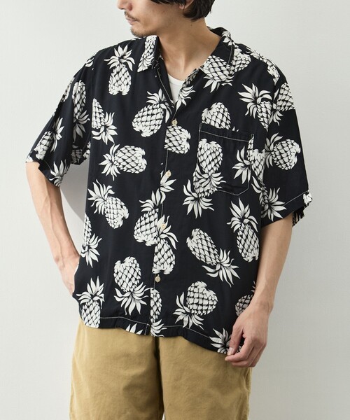 REMI RELIEF(レミレリーフ)の「【REMI RELIEF/レミレリーフ】パイナップル柄アロハシャツ(シャツ/ブラウス・メンズ・ブラック/ピンク・M/L/XL)」の1枚目の写真