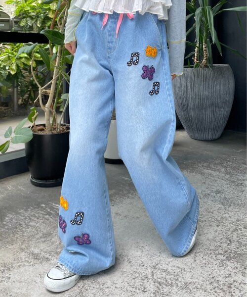 HELLO.SANFRANCISCO(ハローサンフランシスコ)の「【HELLO.SANFRANCISCO/ハローサンフランシスコ】ワッペン付ワイドデニム(デニムパンツ・レディース・サックスブルー/ブルー・MEDIUM/SMALL)」の3枚目の写真