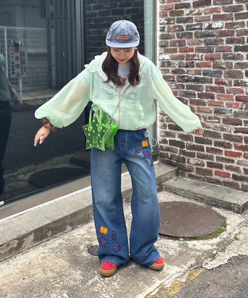 HELLO.SANFRANCISCO(ハローサンフランシスコ)の「【HELLO.SANFRANCISCO/ハローサンフランシスコ】ワッペン付ワイドデニム(デニムパンツ・レディース・サックスブルー/ブルー・MEDIUM/SMALL)」の12枚目の写真