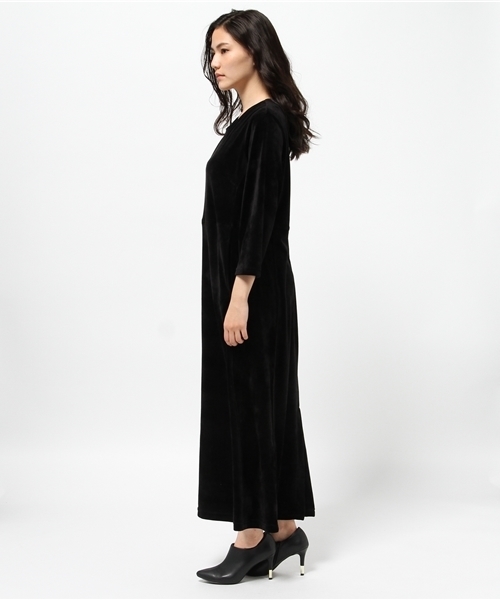 OUTLET（アウトレット）の「【IKUMI】VELORONE-PIECE（ワンピース・レディース・ブラック・FREE）」の3枚目の写真