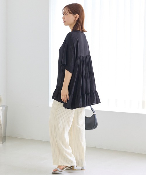 LAVEANGE（ラビアンジェ）の「切替ティアードチュニックブラウス（シャツ/ブラウス・レディース・ブラック/グリーン/ブラウン・M/5L/4L/3L/LL）」の20枚目の写真