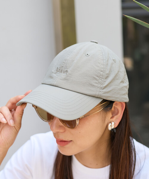 NANGA(ナンガ)の「NANGA/ナンガ NYLON TUSSER BB CAP(キャップ・メンズ・ベージュ/イエロー/ブラック/アイボリー/ライトグリーン・ONE SIZE)」の3枚目の写真