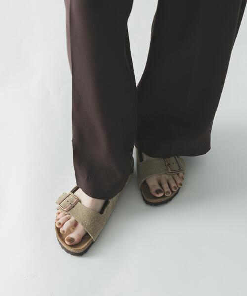 BIRKENSTOCK(ビルケンシュトック)の「BIRKENSTOCK ARIZONA(サンダル・レディース・ベージュ系その他・39/36)」の3枚目の写真