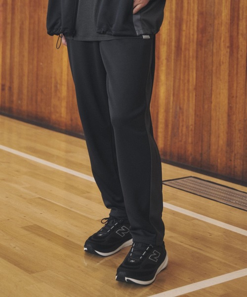 NEW BALANCE（ニューバランス）の「ニットトラックパンツ(テーパード)（スラックス・メンズ・ブラック/スミクロ・SMALL/XX-LARGE/X-LARGE/LARGE/MEDIUM）」の5枚目の写真
