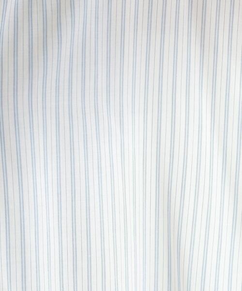 SHOO・LA・RUE(シューラルー)の「【ひんやり/洗濯機可/体型カバー】二の腕隠れる ゆるっと襟ギャザーレーヨンブラウス(シャツ/ブラウス・レディース・チャコールグレー/ホワイト系5/ピンク系その他/ブルー系7・00)」の12枚目の写真