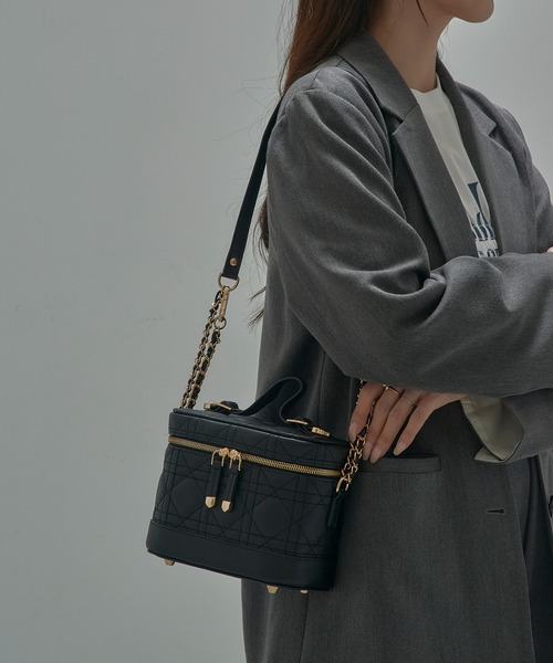 ALTROSE(アルトローズ)の「【ALT ROSE】エレブ3WAYバッグ 332975(ショルダーバッグ・レディース・ブラック/グレイッシュベージュ/アイボリー・FREE)」の1枚目の写真