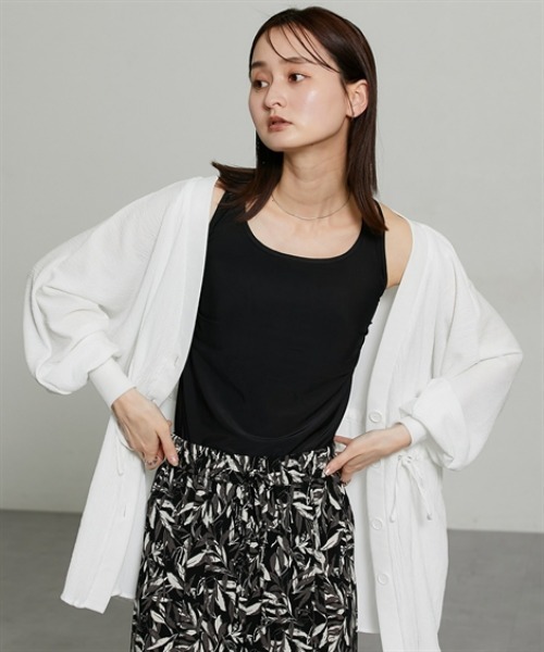 nissen(ニッセン)の「ラッシュガードキャミソール(UVカット・吸汗速乾・接触冷感・ストレッチ)(ラッシュガード・レディース・チャコール/ブラック・LL/L/M)」の5枚目の写真