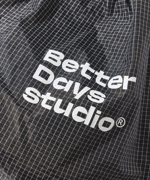 FREAK'S STORE(フリークスストア)の「BetterDays studio × FREAK'S STORE ドローストリング リップストップ トートバッグ(トートバッグ・メンズ・ブラック/その他9/ホワイト・ONE SIZE)」の4枚目の写真