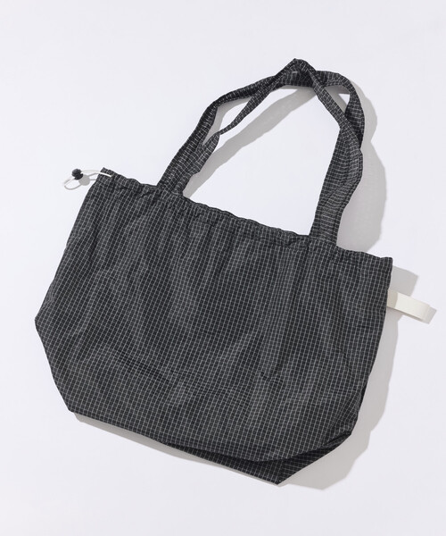 FREAK'S STORE(フリークスストア)の「BetterDays studio × FREAK'S STORE ドローストリング リップストップ トートバッグ(トートバッグ・メンズ・ブラック/その他9/ホワイト・ONE SIZE)」の10枚目の写真