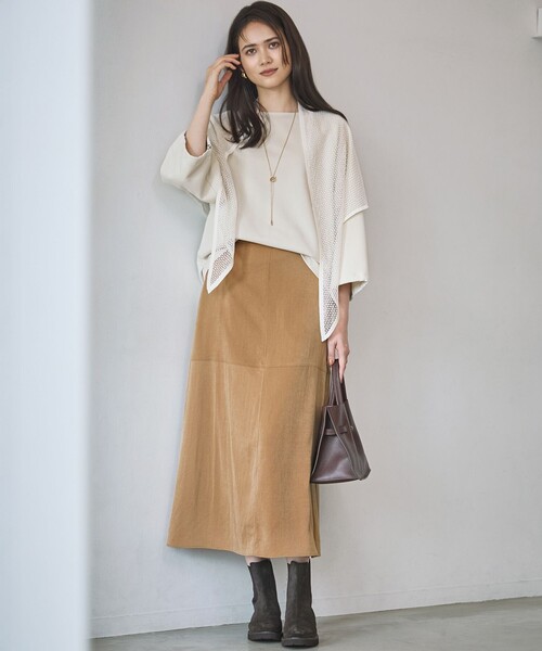 23区(ニジュウサンク)の「ライトダンボール バルーン袖プルオーバー(Tシャツ/カットソー・レディース・ネイビー系/グレー系/ベージュ系・38)」の6枚目の写真