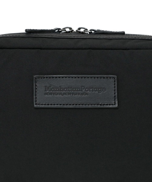Manhattan Portage BLACK LABEL(マンハッタンポーテージ ブラックレーベル)の「NORFOLK BAG MILLERAIN(ショルダーバッグ・メンズ・ブラック/ブラウン・X-SMALL)」の10枚目の写真