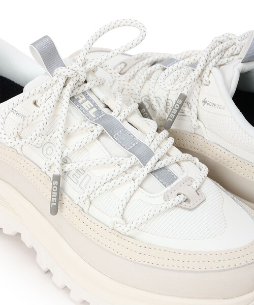 SOREL(ソレル)の「防水 SOREL/ コールサインホライゾンロウ ゴアテックス /ソレル(スニーカー・レディース・ブラック/ホワイト・22.5cm/23.5cm/24.5cm/25.5cm/23.0cm/24.0cm/25.0cm/26.0cm)」の8枚目の写真