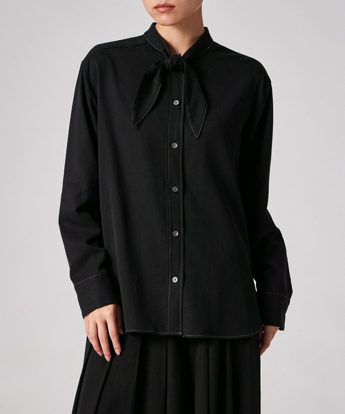 Paul Smith(ポールスミス)の「ウィメンズ テンセル タイネック ブラウス / 265207 388B(シャツ/ブラウス・レディース・ブラック/ホワイト・40)」の2枚目の写真