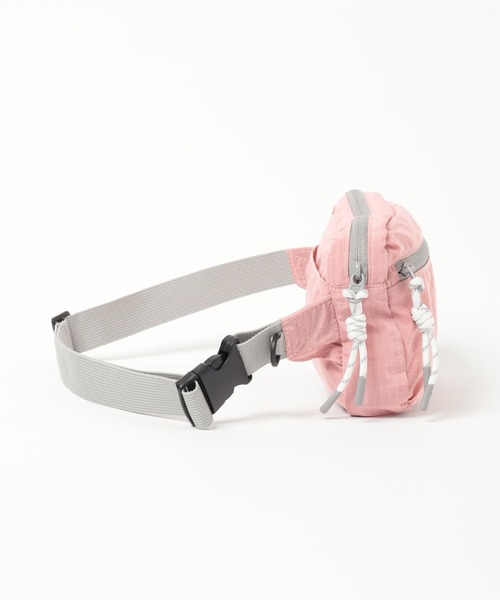 BAYFLOW(ベイフロー)の「パッカブルウエストポーチ(ショルダーバッグ・レディース・ライトブルー/ブラック/ピンク・FREE)」の13枚目の写真