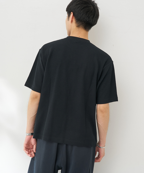 B.C STOCK（ベーセーストック）の「ゴブランワッフルカレッジTEE（Tシャツ/カットソー・メンズ・ホワイト/ブラック/チャコールグレー/イエロー・MEDIUM/LARGE）」の17枚目の写真