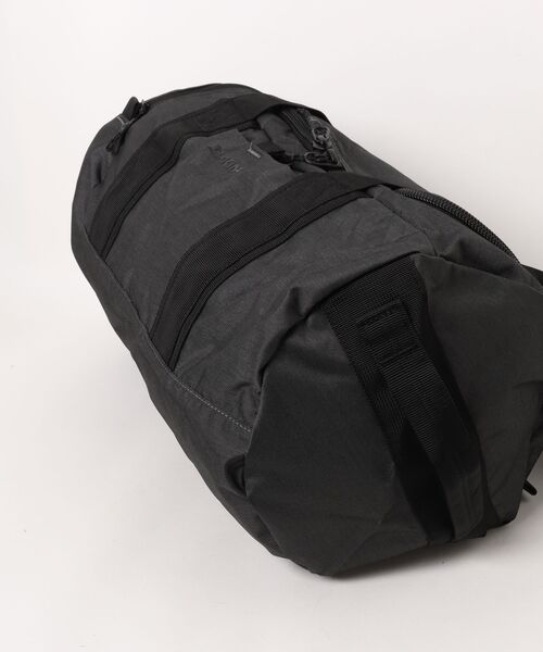 DAKINE(ダカイン)の「DAKINE EQ DUFFLE 2.0 35L 【2026年秋冬モデル】/ダカインダッフルバッグ(ボストンバッグ・メンズ・ブラック/ピンク/ブラックミックス/ブラック系その他2・FREE)」の10枚目の写真